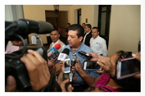 En riesgo pago de sueldos y aguinaldos de los trabajadores del gobierno del estado.