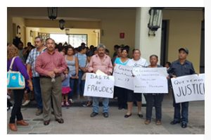 interioresmanifestantes11102016