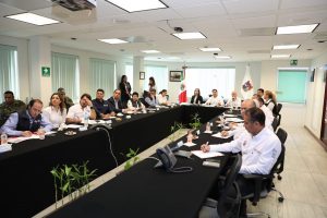 TAM-070-2017.-Presentan al gobernador proyectos portuarios para Tampico (2)